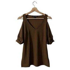 Boston Proper Cold Shoulder Blouse Size XXS Travel Liquid Knit Brown Top 2AU72